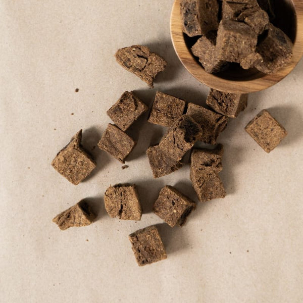 Earthmade Earthmade Grass-fed Beef Cheese Chunks Air-dried Dog Treats 150g Dog Food & Treats